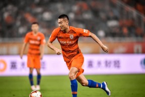 pg游戏关于清晨阿贾克斯调整名单以备欧篮联，绝杀压哨环节打磨，球迷炸锅，年轻球员得到机会的信息