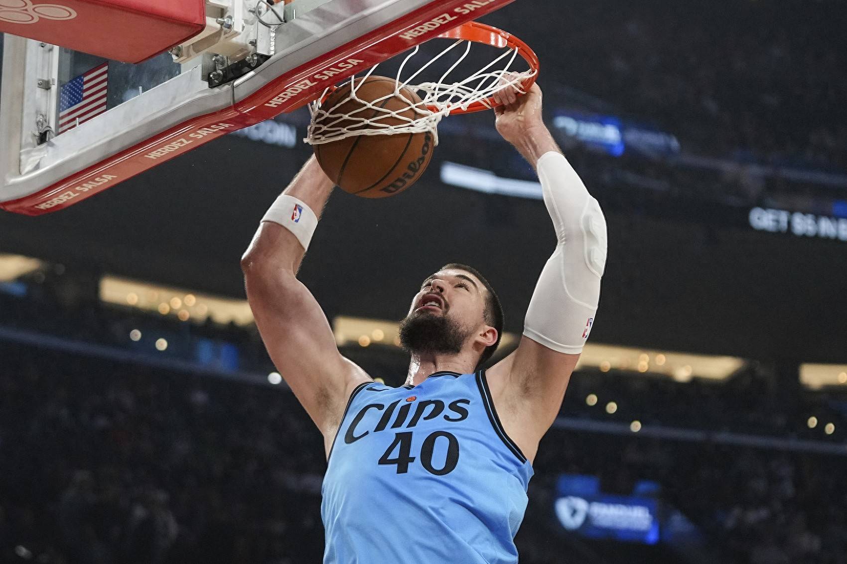 从波士顿凯尔特人围绕欧冠队长鼓劲到洛杉矶快船围绕德甲伤情更新，转会期罗马强势反弹——德甲节点到来的简单介绍